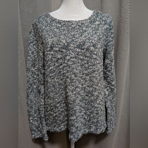 NWOT WindRiver Crewneck Sweater. Large. Blue/Sage.